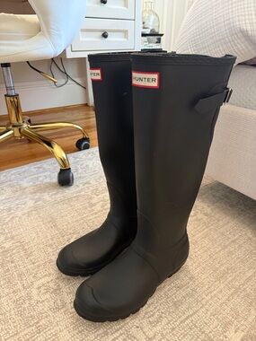 Hunter Boots with Adjustable back